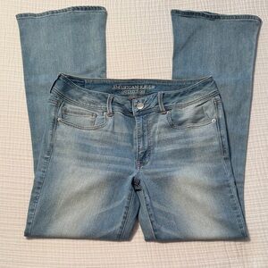 American Eagle Outfitters Women's Light Blue Flare Jeans